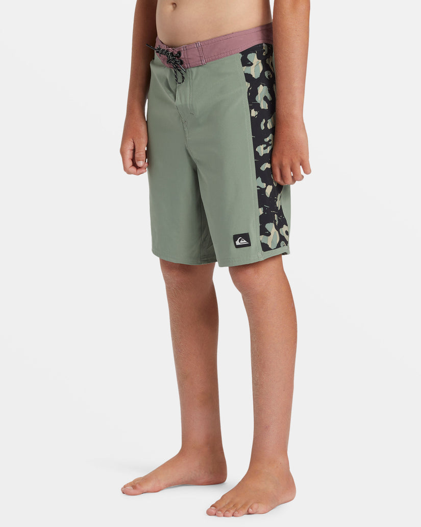 Boys 8-16 Surfsilk Arch 17" Boardshorts - Sea Spray