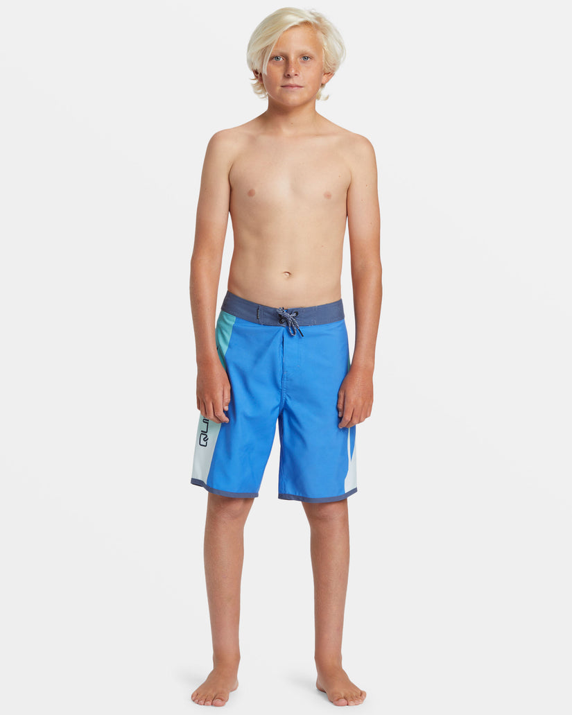 Boys 8-16 Everyday Holmes 17" Boardshorts - Nebulas Blue