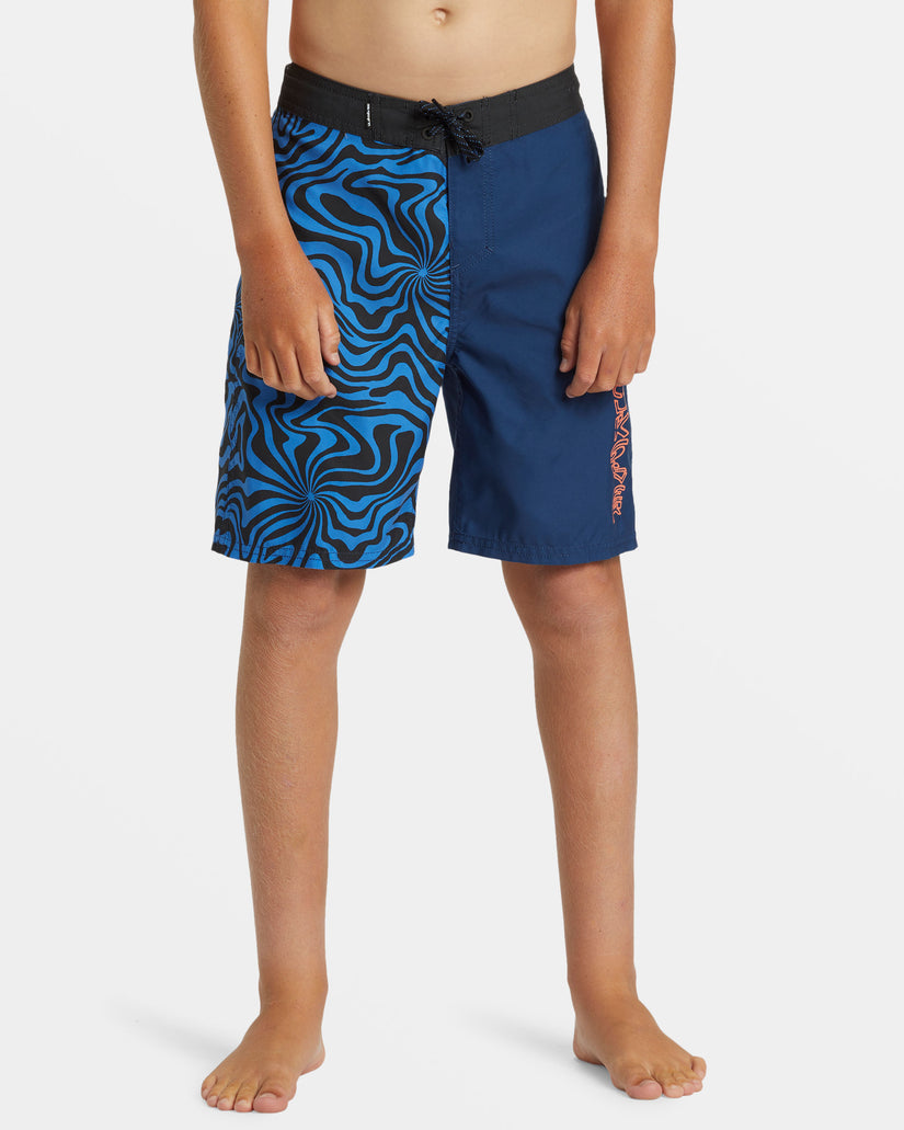 Boys 8-16 Everyday Warped 17" Boardshorts - Nebulas Blue