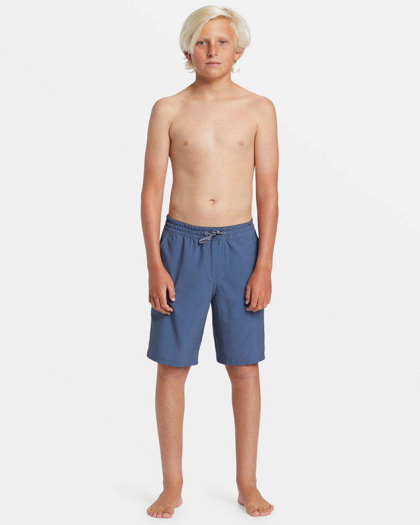 Boys 8-16 Taxer Amphibian 17" Hybrid Shorts - Vintage Indigo