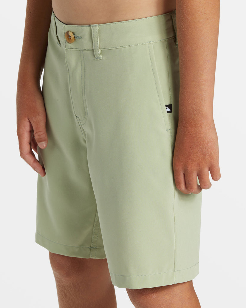 Boys 8-16 Union Amphibian 17" Hybrid Shorts - Desert Sage