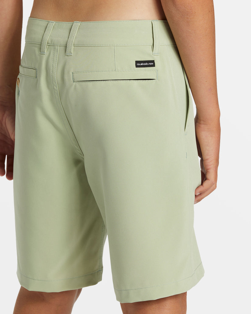 Boys 8-16 Union Amphibian 17" Hybrid Shorts - Desert Sage