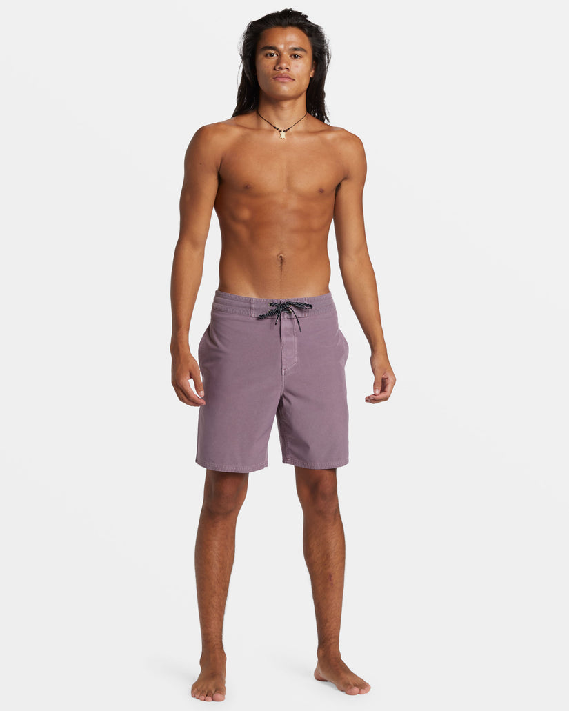 Surfsilk Street Trunk 18" Boardshorts - Grape Shake