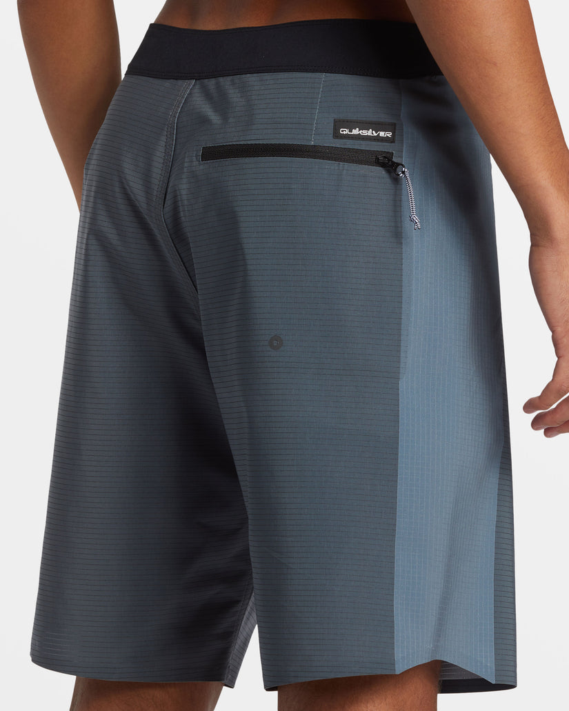 Highline Pro Arch 19" Boardshorts - Black