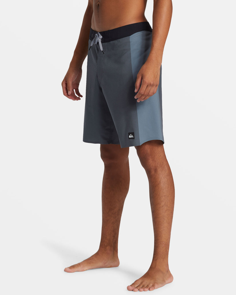 Highline Pro Arch 19" Boardshorts - Black