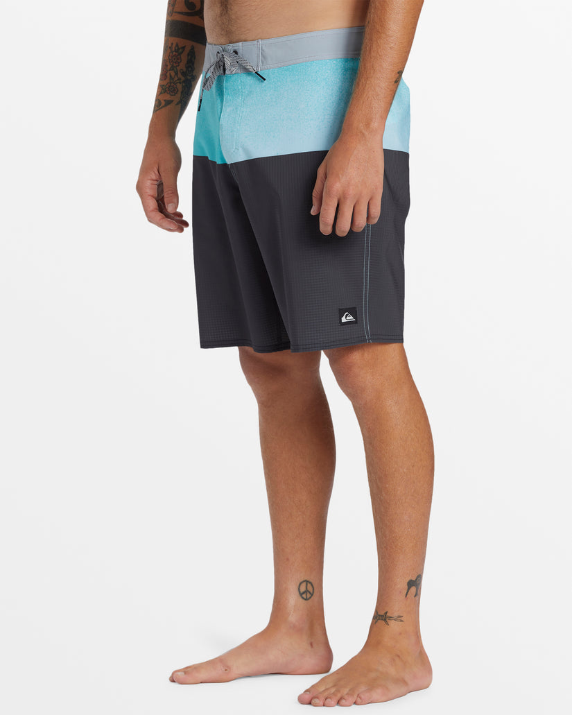 Highline Straight Leg 19" Boardshorts - Capri