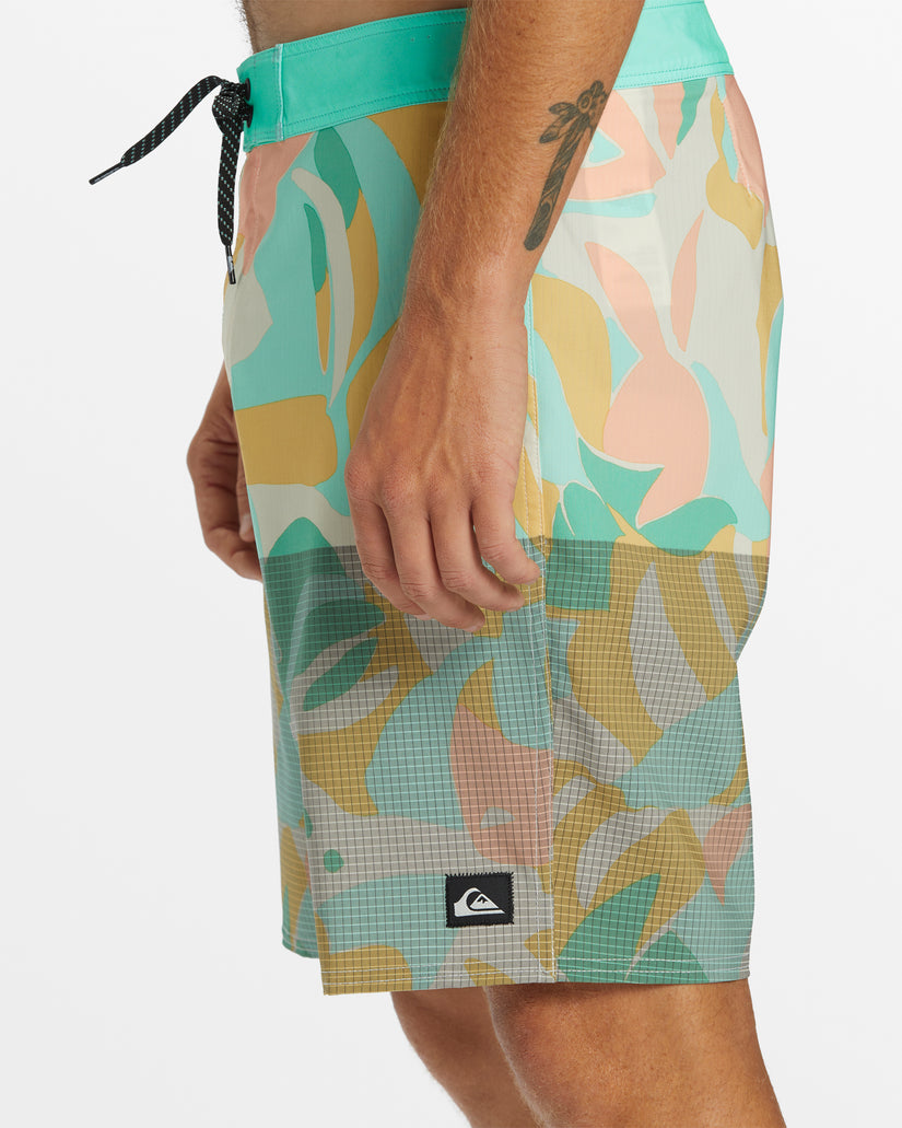 Highline Straight Leg 19" Boardshorts - Beveled Glass