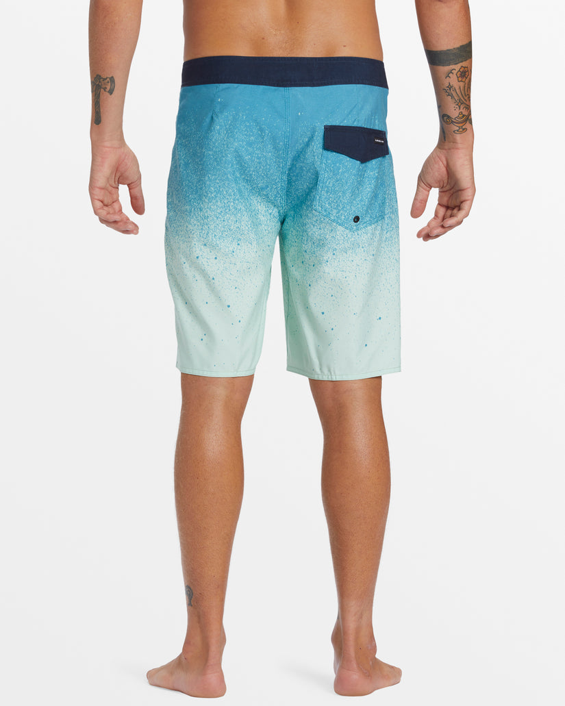 Everyday Fade 20" Boardshorts - Larkspur