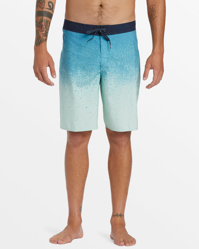 Everyday Fade 20" Boardshorts - Larkspur