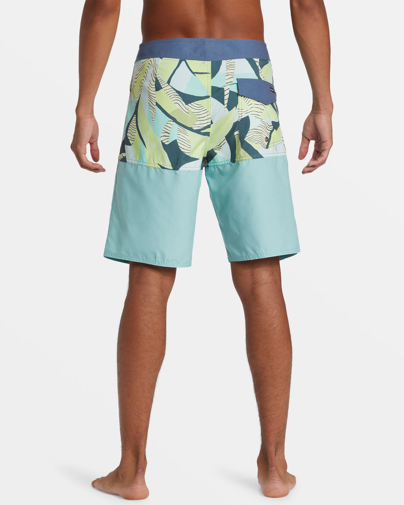 Everyday Division 20" Boardshorts - Aquifer