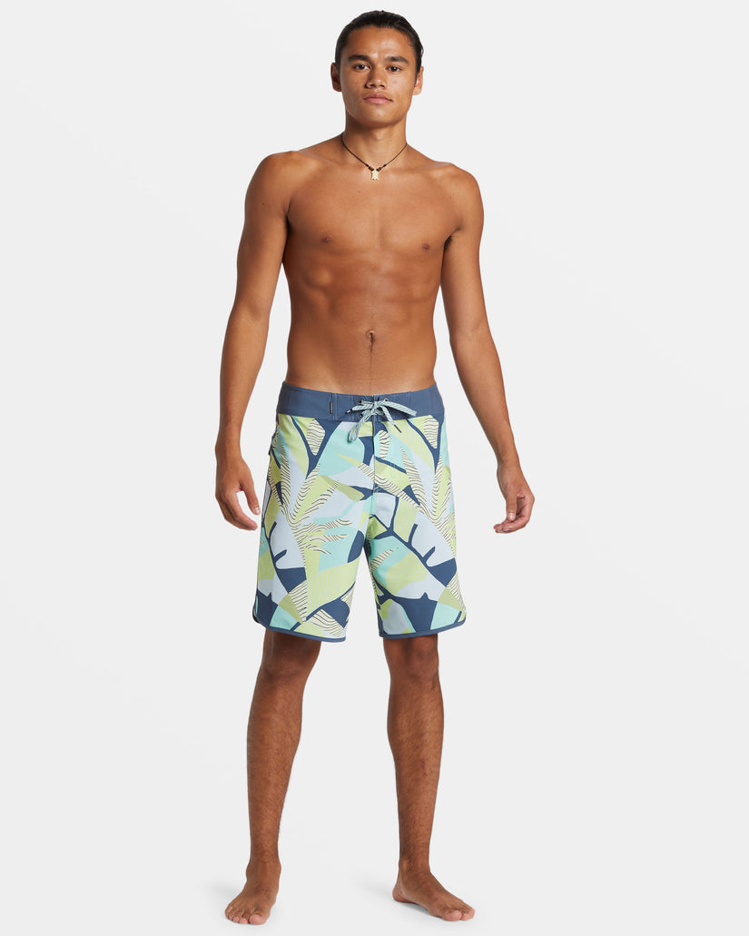 Surfsilk Scallop 19" Boardshorts - Aquifer