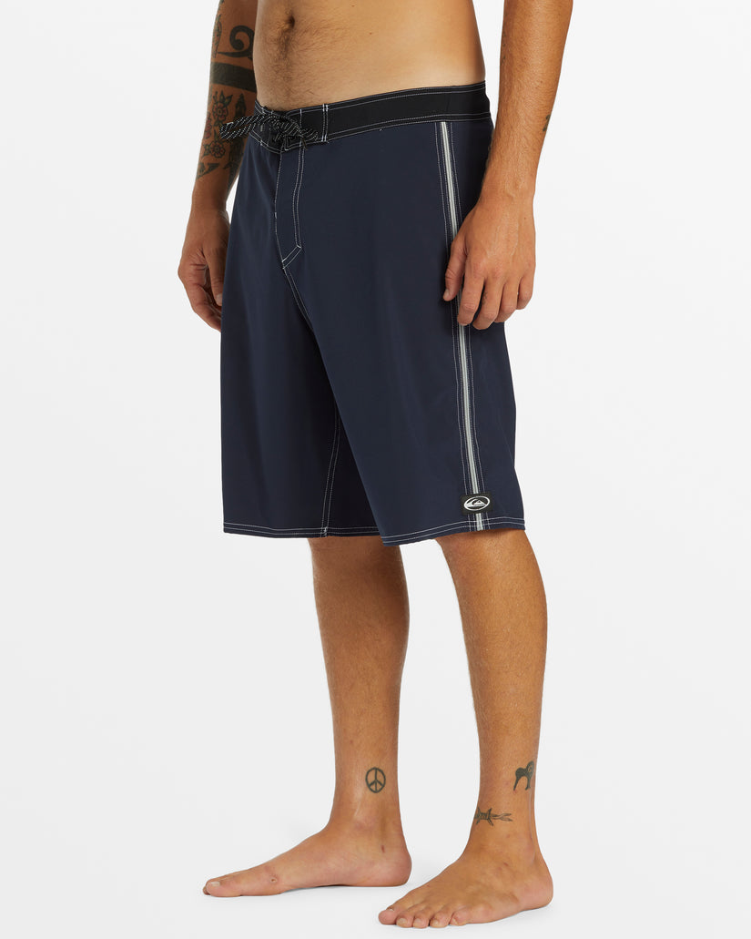 Saturn Solid 21" Boardshorts - Dark Navy