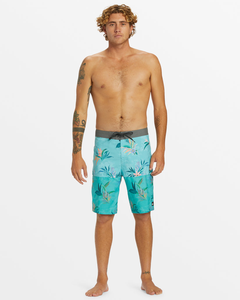 Everyday Division 21" Boardshorts - Capri