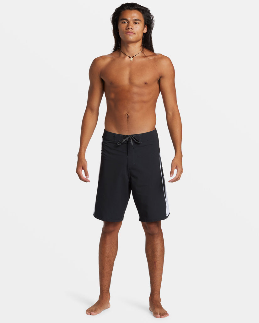 Surfsilk Holmes 20" Boardshorts - Black