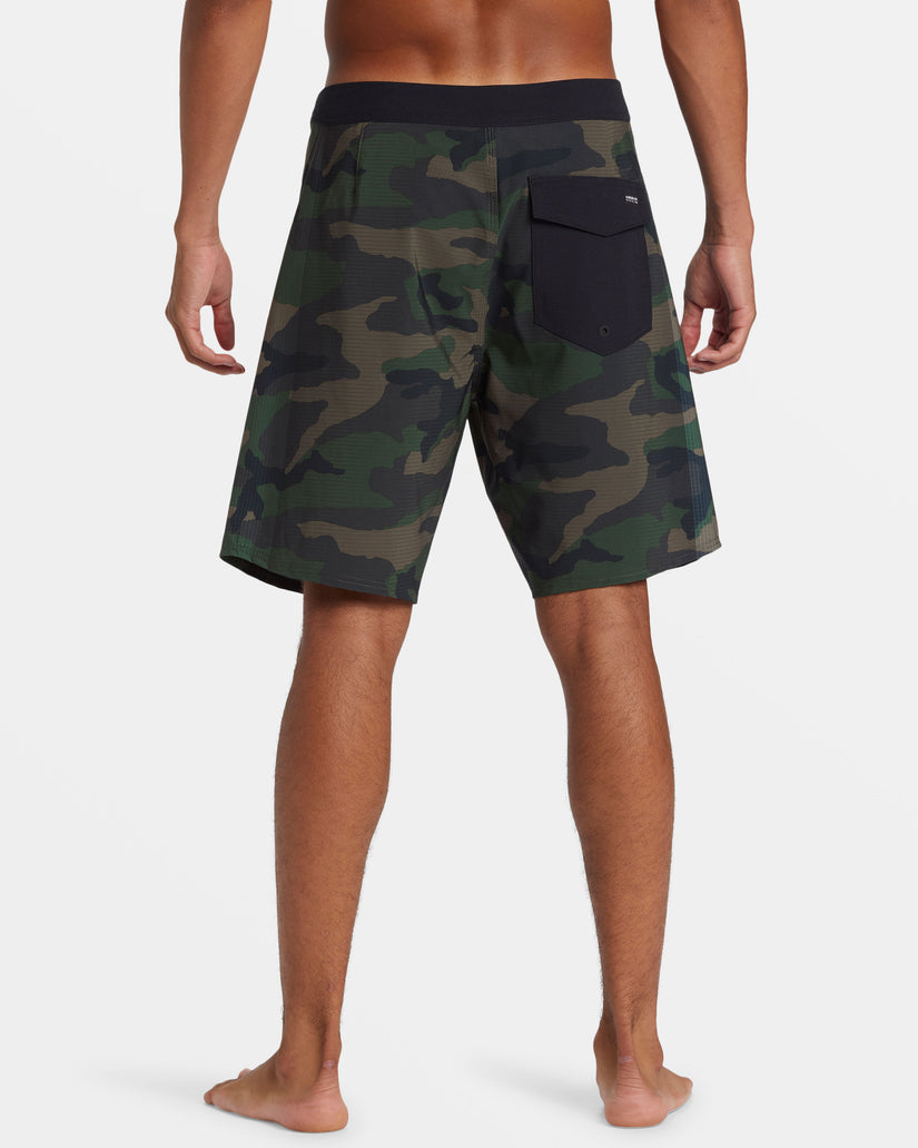 Highline Hawaii Arch 19" Boardshorts - Camo