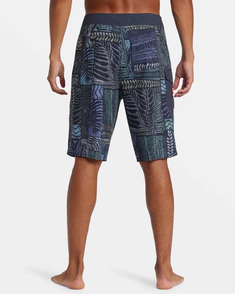 Surfsilk Hawaii Tropics 21" Boardshorts - Dark Navy