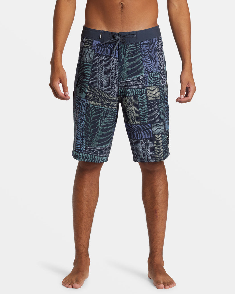 Surfsilk Hawaii Tropics 21" Boardshorts - Dark Navy