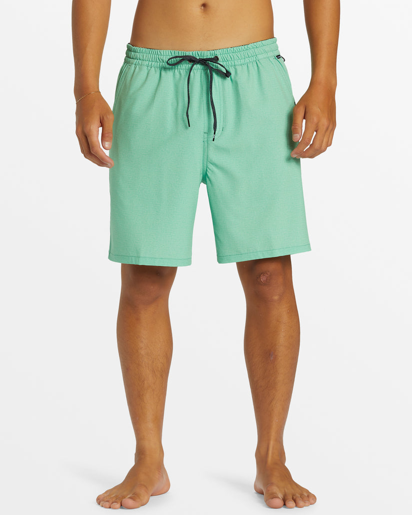 Taxer Heather Amphibian 18" Hybrid Shorts - Green Spruce