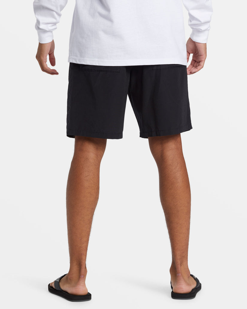 Griff Taxer Shorts - Black