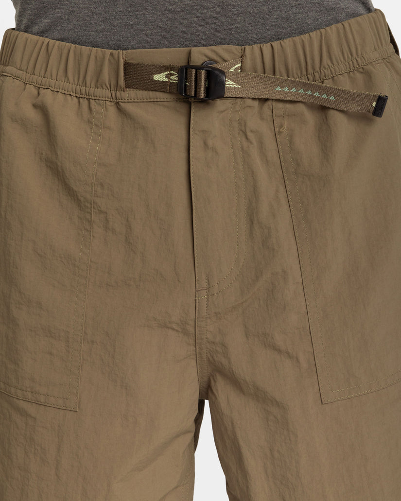 Run Ashore 18" Shorts - Canteen