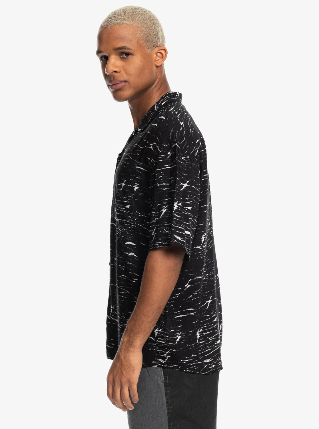 Quiksilver X Stranger Things Veinscose Short Sleeve Shirt - Upside Dow